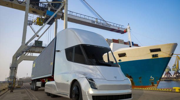 Automated trucks to hit 1.2 million a year by 2032