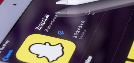 Snapchat Launches AI Chatbot Powered by ChatGPT