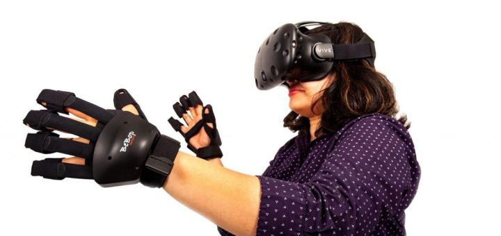 Revolutionary Smart Glove Amplifies Virtual Reality Sensations with Enhanced Touch